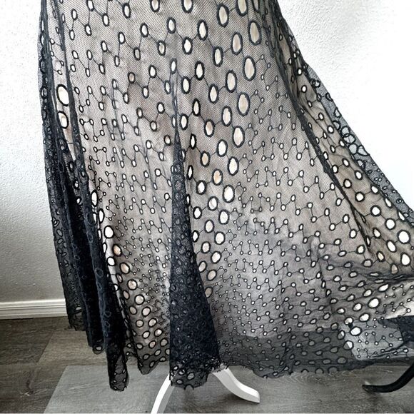 Anthropologie Eva Franco Black Lace Swing Dress Sleeveless Elegant SZ 4 - Picture 6 of 12